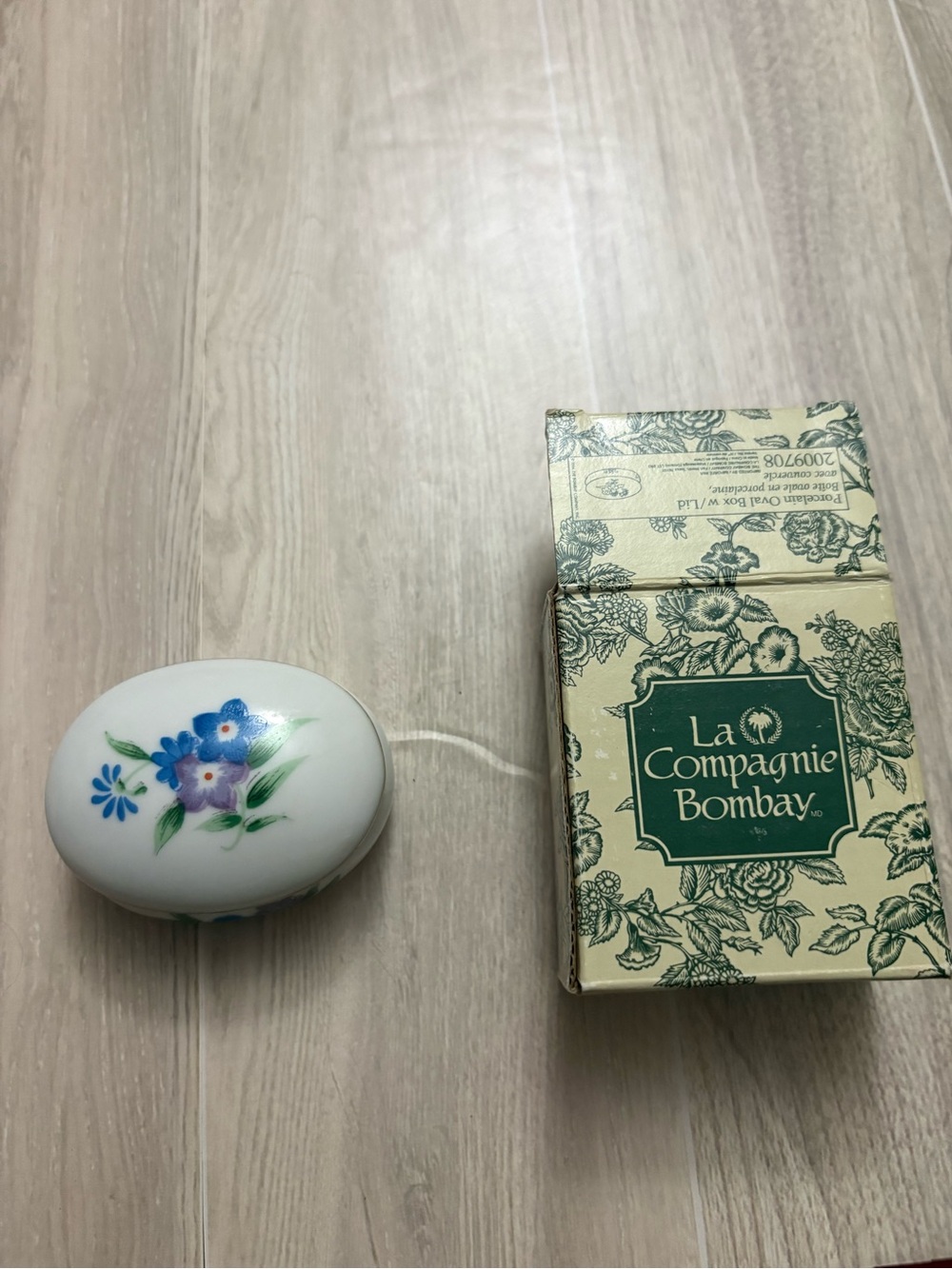 Bombay trinket box